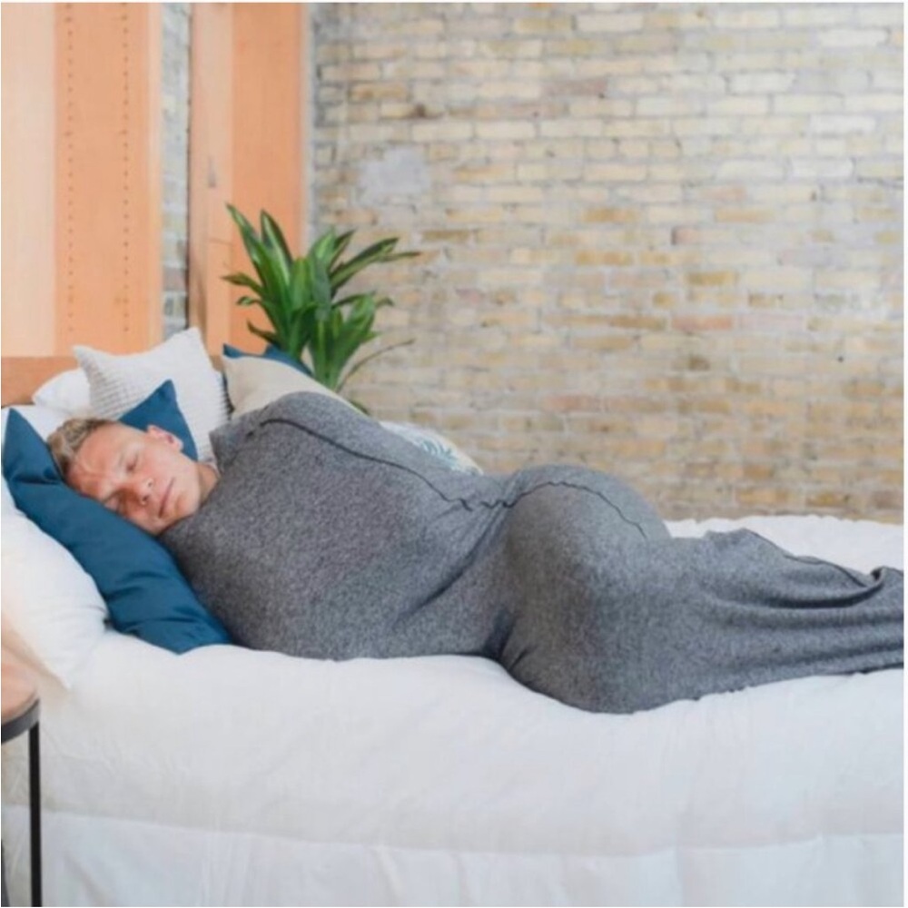 Cozy Gray Blanket Wrap hug sleep pod size S small